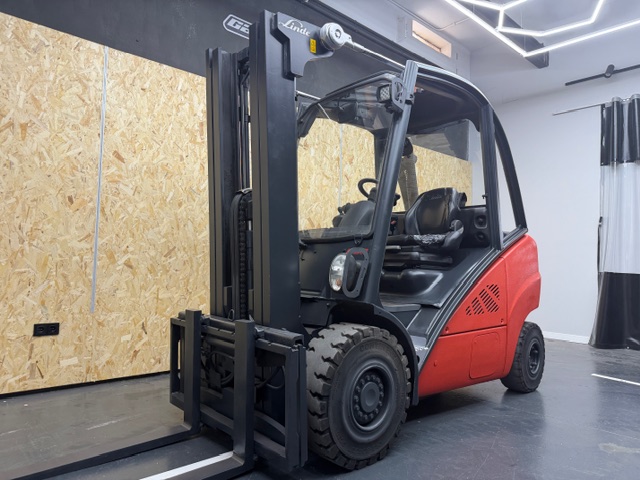 Linde H30D-02